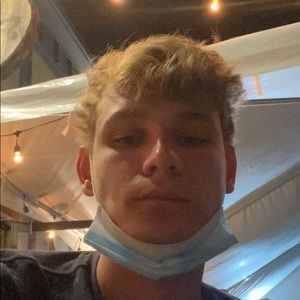 Meet your Posher, Ian